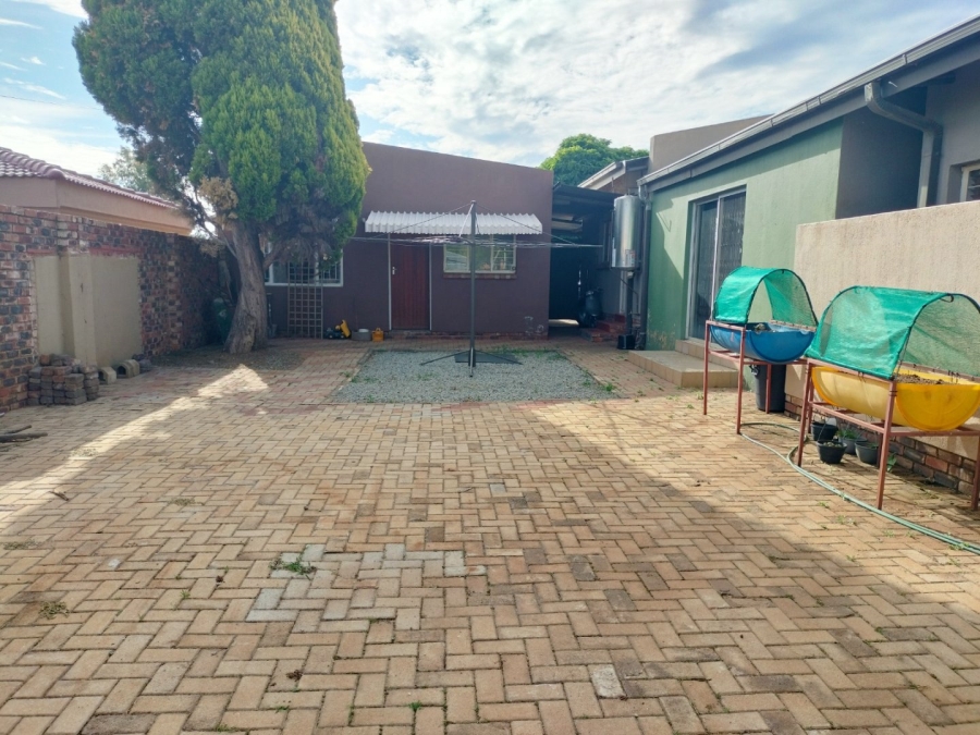 3 Bedroom Property for Sale in Grimbeeck Park North West